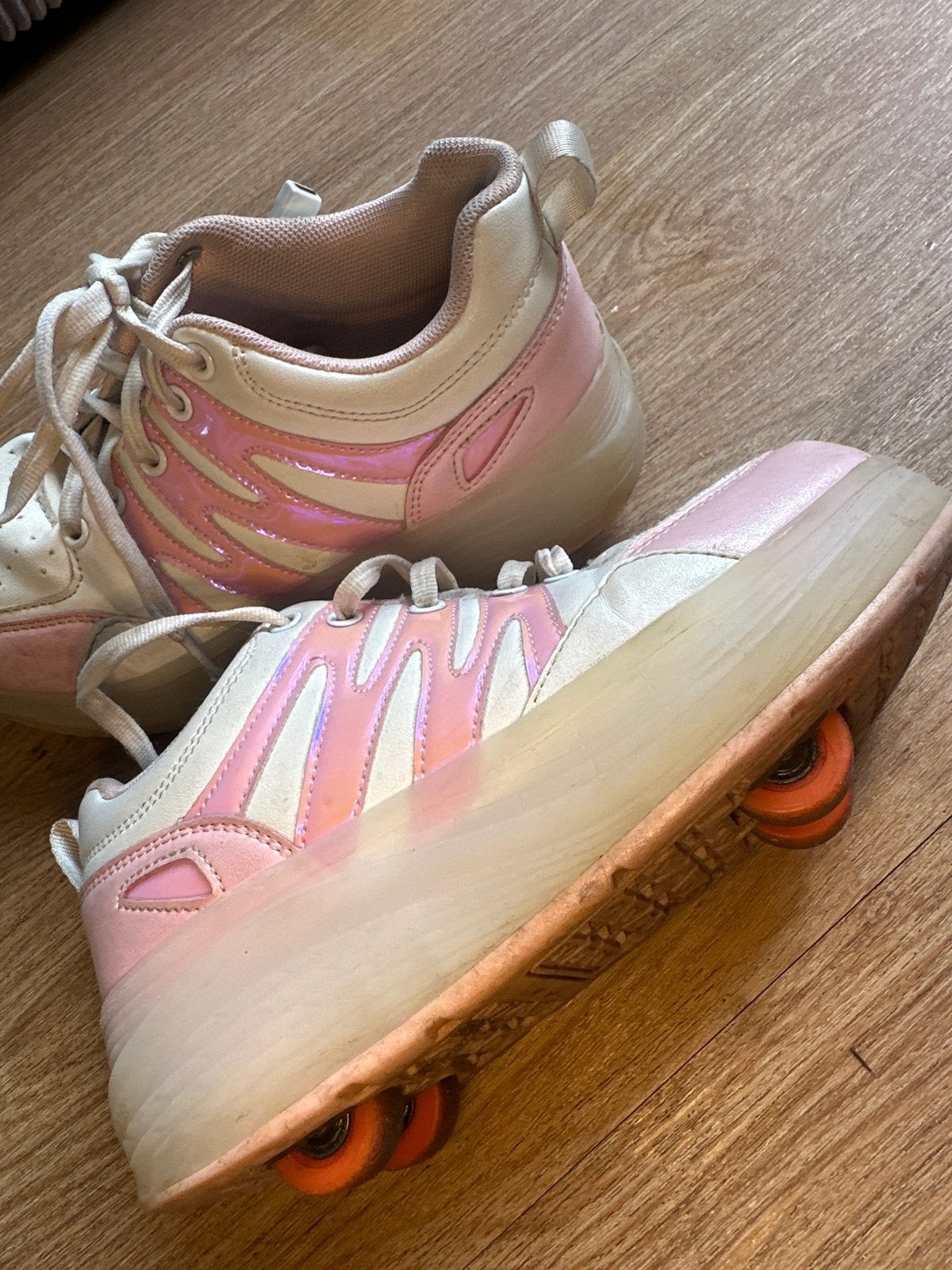 Roze rolschoenen voor kinderen met licht maar35/36, Ophalen of Verzenden, Gebruikt, Kinderen