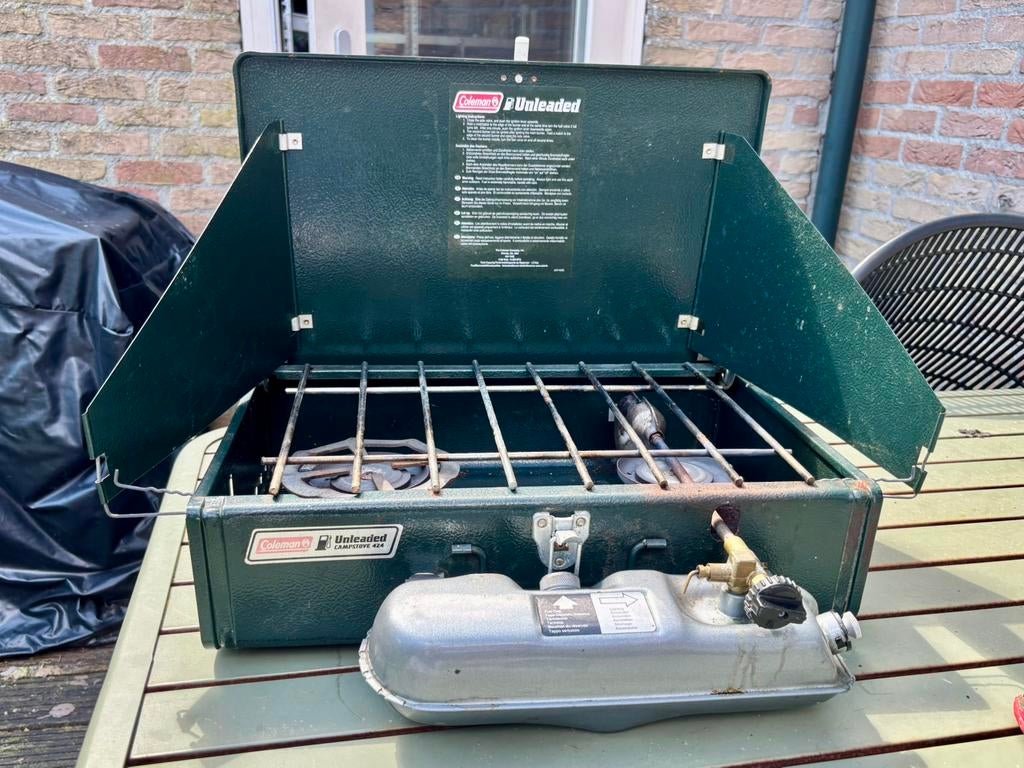 Coleman 424 benzinebrander - kleine reparatie nodig, Ophalen of Verzenden, Gebruikt