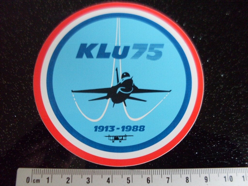 sticker KLu 75 jaar 1913 - 1988 logo koninklijke luchtmacht, Verzenden, Zo goed als nieuw, Bedrijf of Vereniging