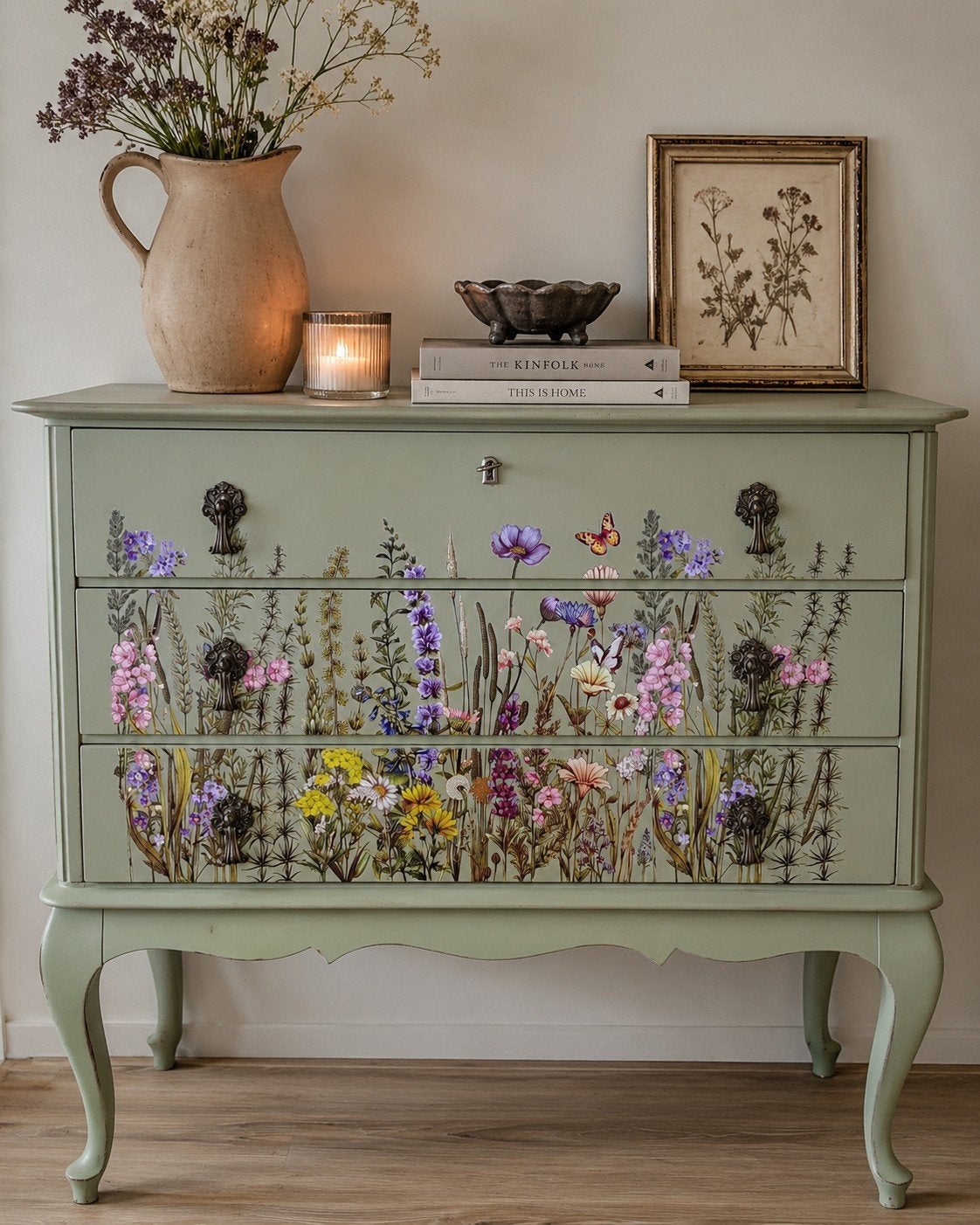 Charmant groen Queen Anne kastje met bloementransfer

Charm, Ophalen, 50 tot 100 cm, Zo goed als nieuw, 3 of 4 laden