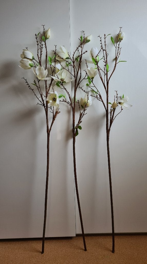 3 Luxe Magnolia Kunsttakken – Wit – 170cm – Nieuwstaat, Ophalen, Kunststof, Kunsttak, 170 cm