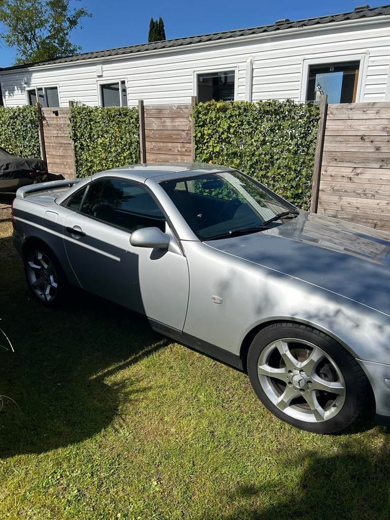 Zeer mooie SLK 230 Compressor. NL auto .Automaat, Auto's, Automaat, Achterwielaandrijving, Zwart, 4 cilinders