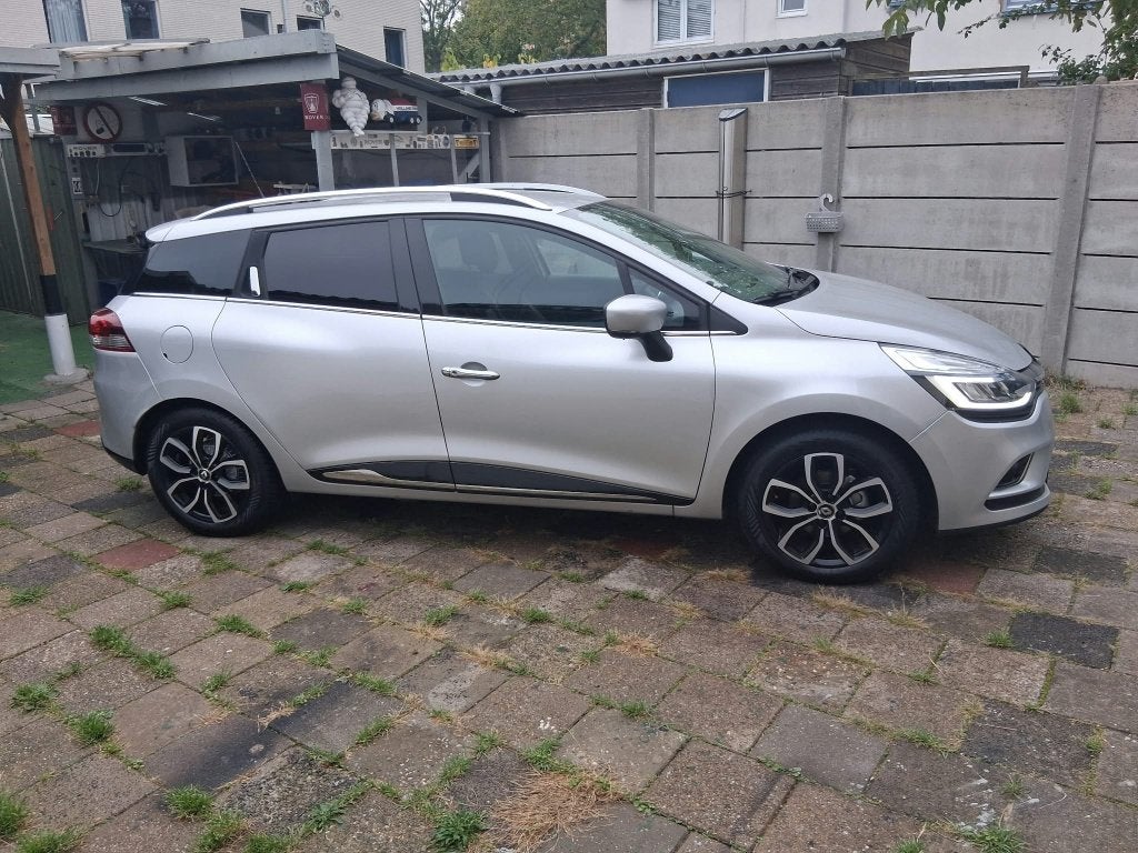 Renault Clio 0.9 TCE 90 Estate 2017 Grijs