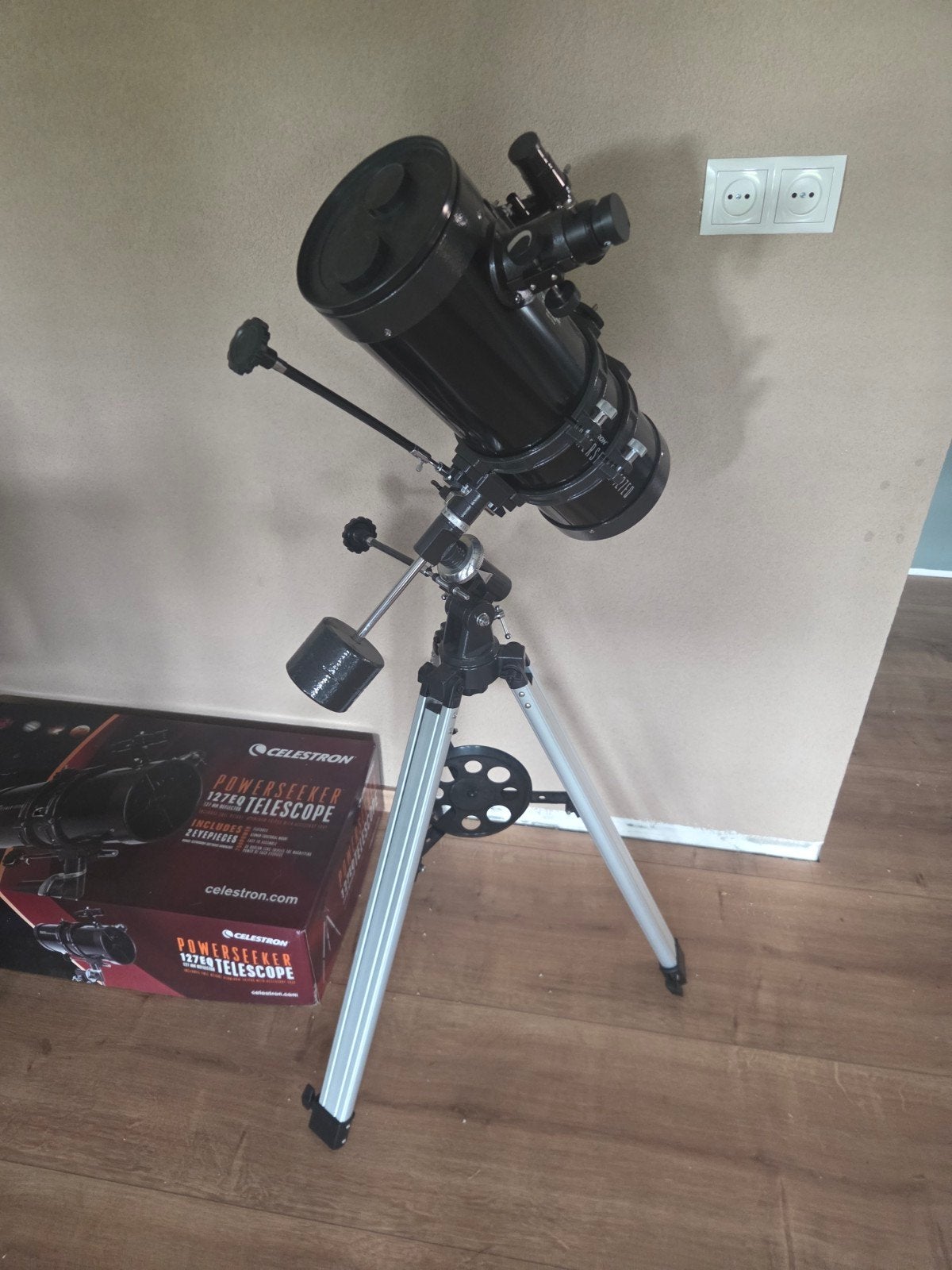 Celestron PowerSeeker 127EQ Telescoop met Statief, Ophalen, Gebruikt, 80 tot 200 mm, Met statief