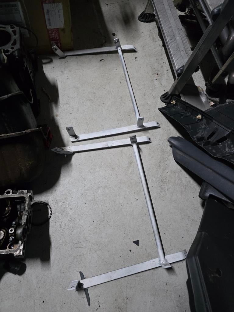Toyota starlet p7 stoelframes, Ophalen of Verzenden