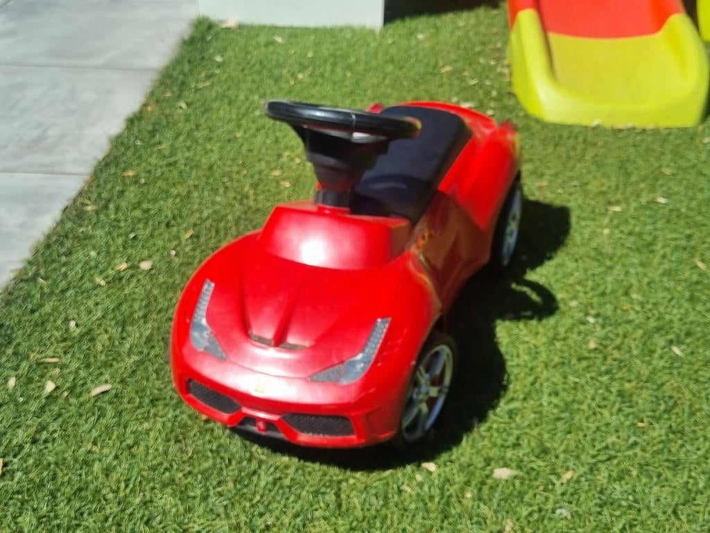 Peuterloop auto merk: ferrari, Ophalen of Verzenden, Gebruikt