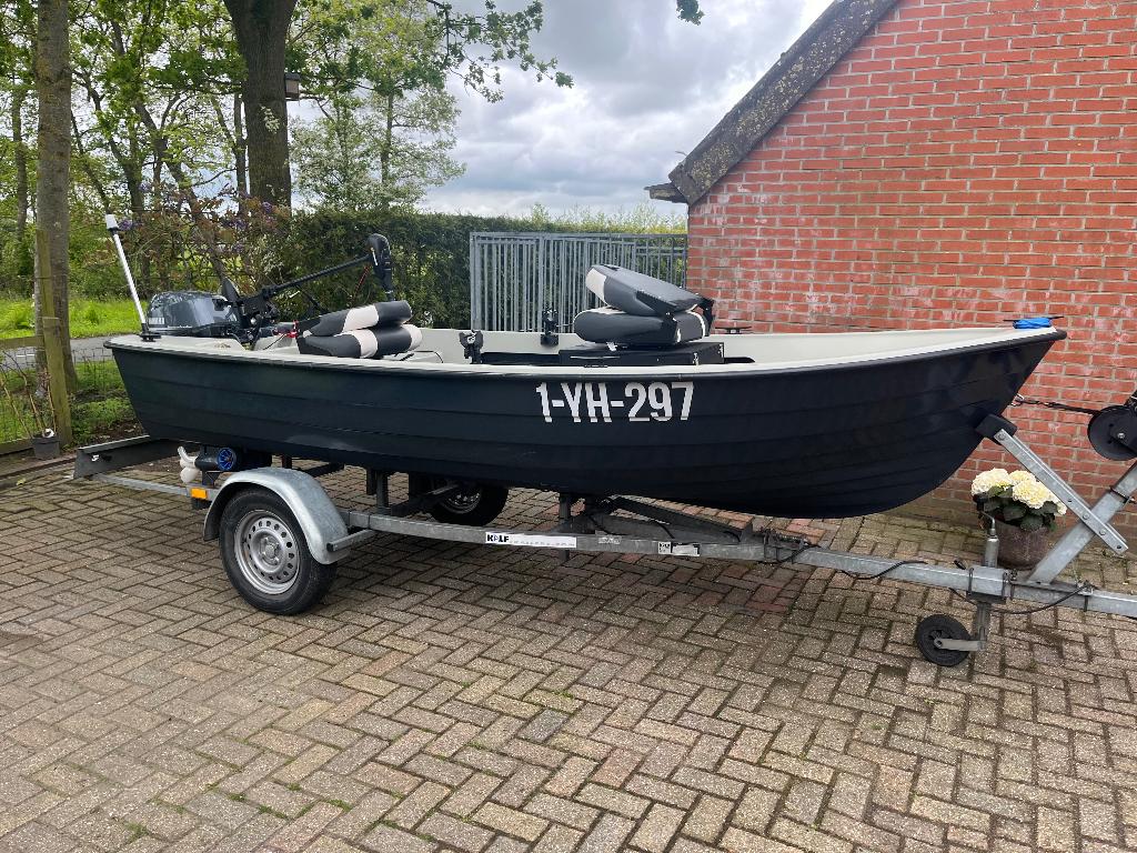 Te koop Rana 13 met kanteltrailer en Yamaha 15 pk fourstroke, Watersport en Boten, Ophalen, 10 tot 30 pk, Viertaktmotor, Zo goed als nieuw