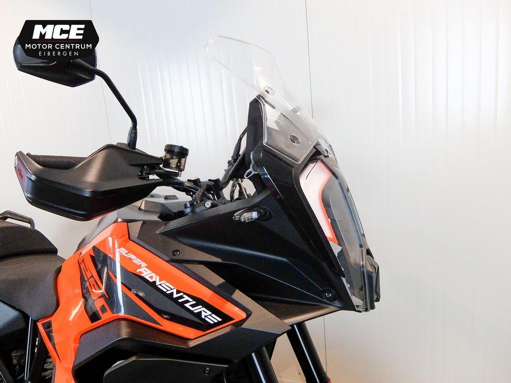 KTM 1290 SUPER ADVENTURE S (bj 2022), Motoren, 2 cilinders, KTM, Motorrijbewijs A, Bedrijf