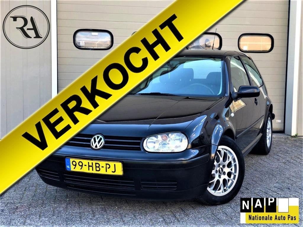 Volkswagen Golf 1.6 16V | NAP | AIRCO | CRUISE | BBS | BOEKJ, Voorwielaandrijving, Stof, Gebruikt, Zwart