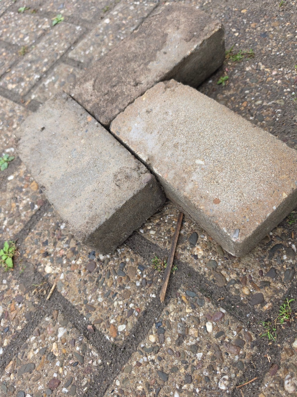 volgende week beschikbaar 7 cm betonklinkers grijs, Ophalen of Verzenden, Beton, Overige typen