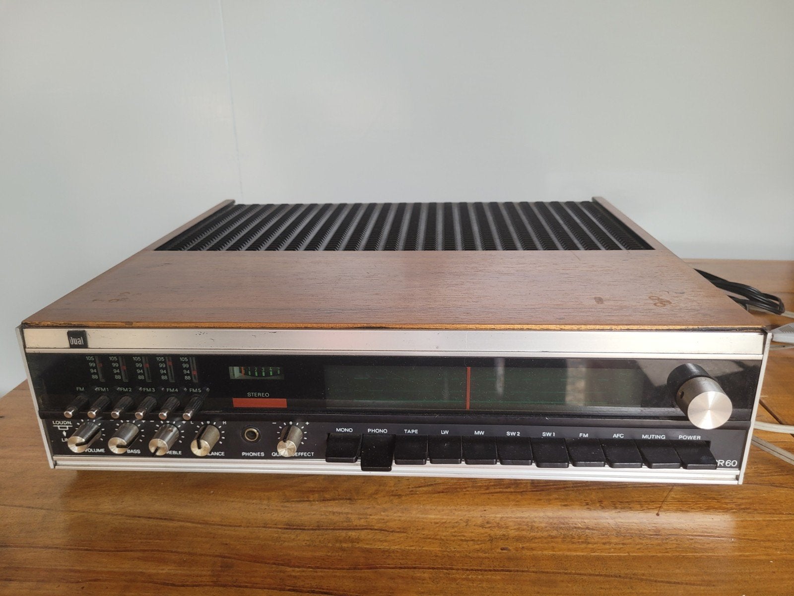 Dual CR 60 Vintage Stereo Receiver/Versterker - Goede Staat, Overige merken, Gebruikt, Ophalen of Verzenden, Minder dan 60 watt