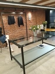 Kleding-, ontwerp- en kunst-inventaris, Ophalen