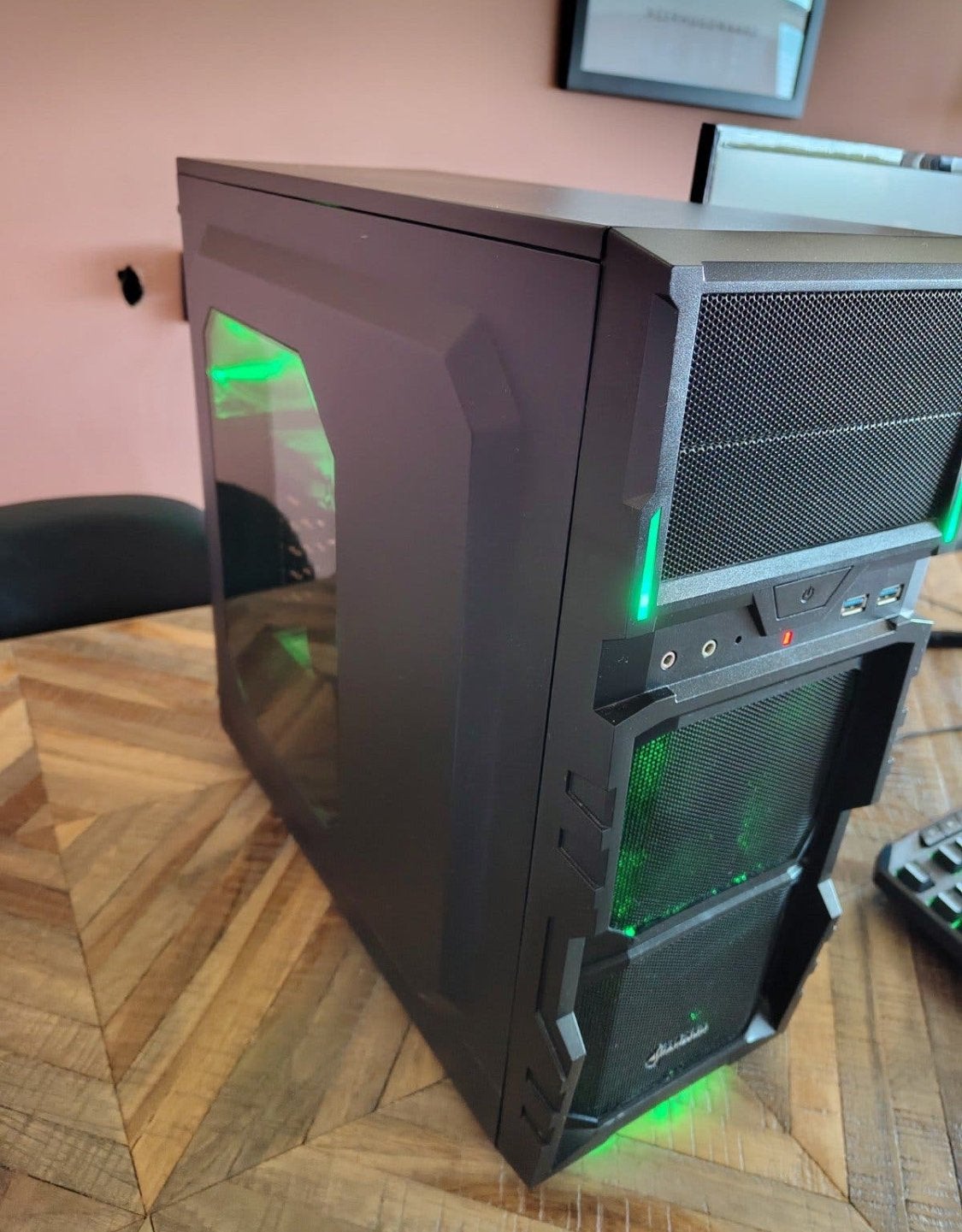 Gaming PC met Intel i5-9400F, GTX 1660 SUPER, 16GB RAM, HDD, 2 tot 3 Ghz, Ophalen of Verzenden, Zo goed als nieuw