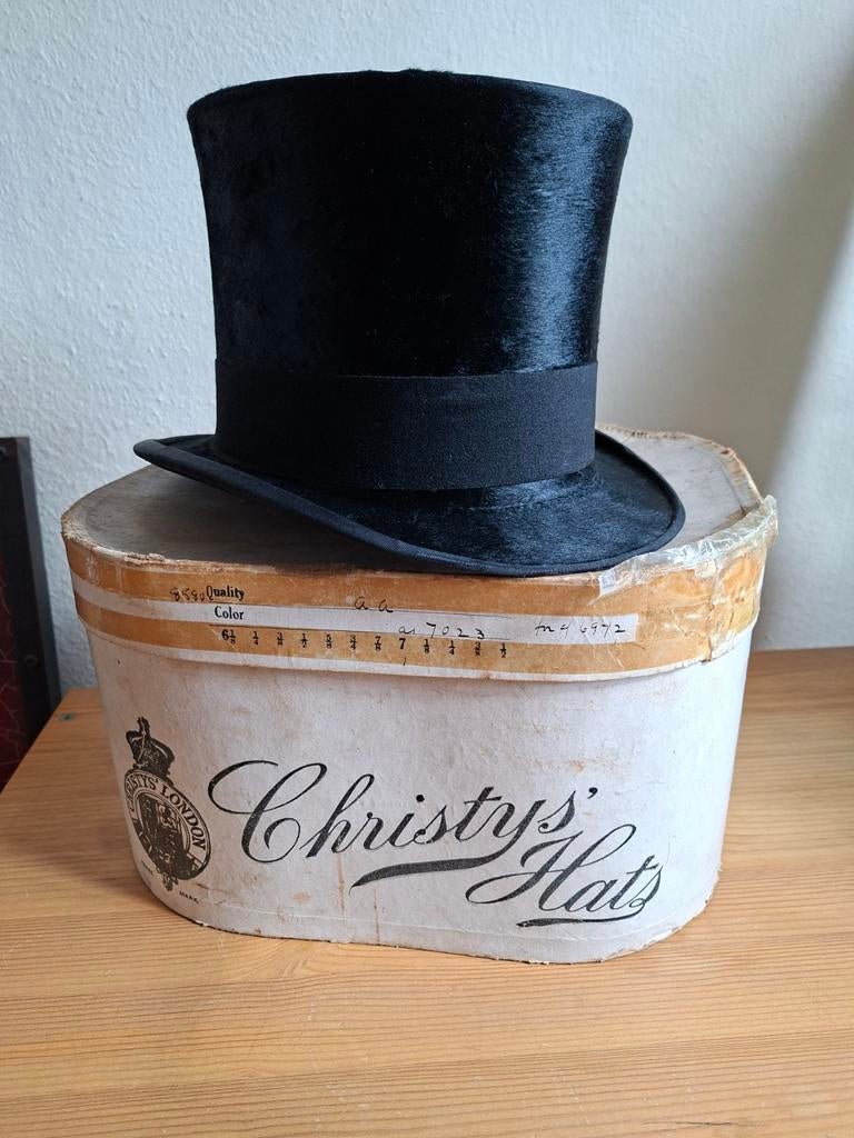 Oude deftige hoge hoed, hoedendoos Christy's Hats, Ophalen, Hoed