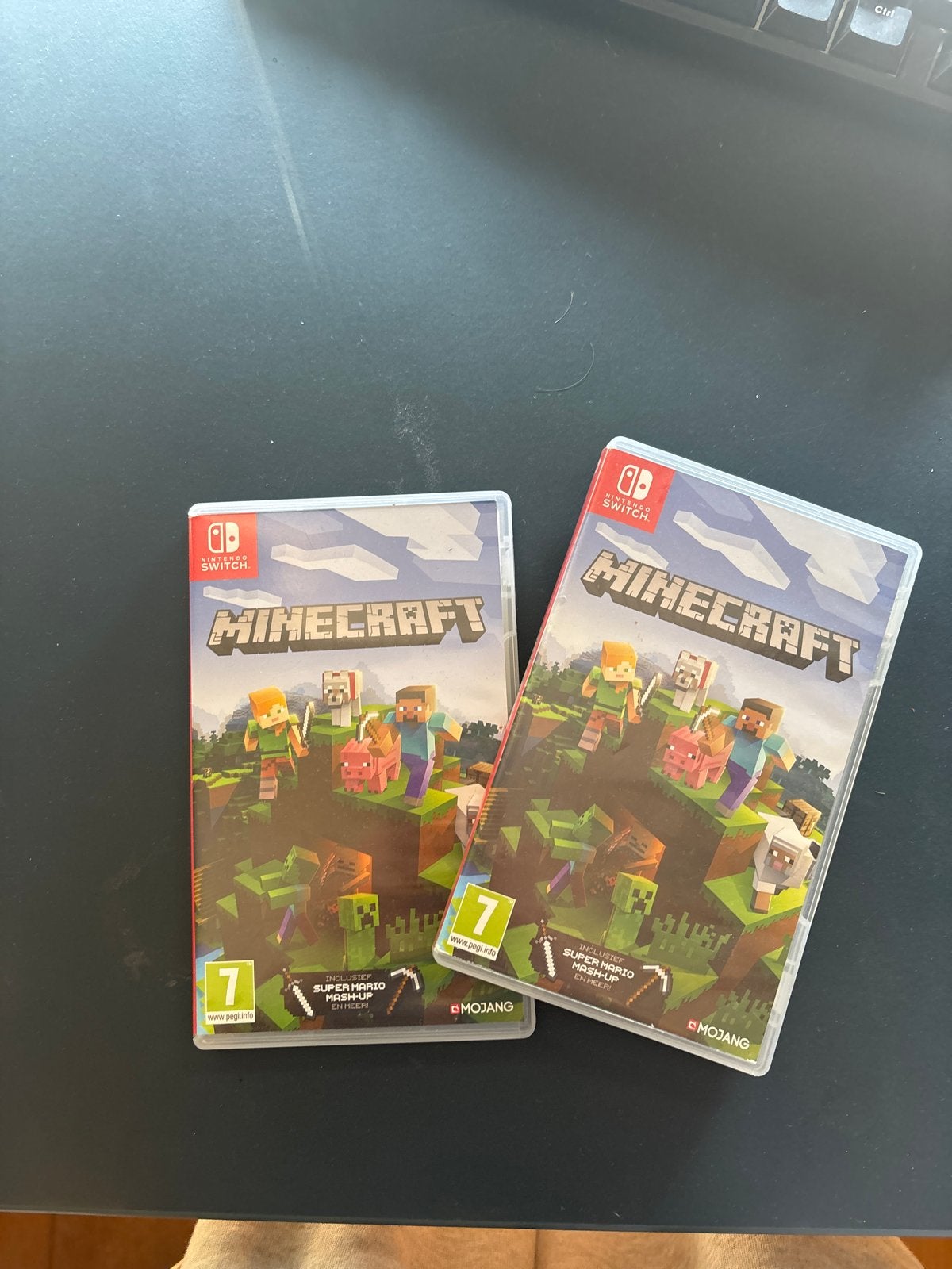 Minecraft Nintendo Switch (2 stuks), Ophalen, Eén computer, Zo goed als nieuw, 3 spelers of meer