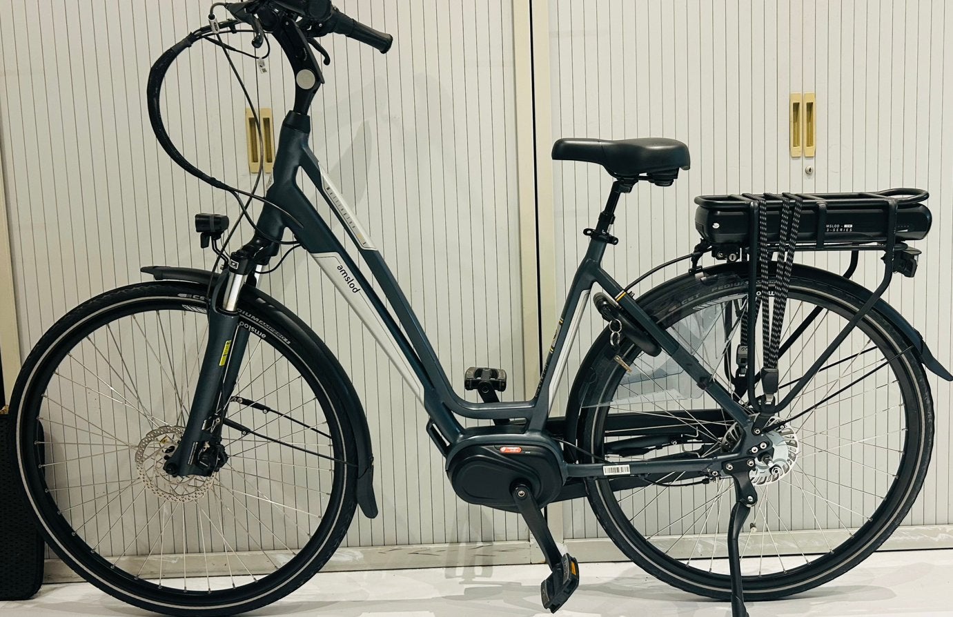AMSLOD WELLINGTON MTX-600, MIDDENMOTOR, ABSOLUUT NIEUWSTAAT!, Zo goed als nieuw, 51 tot 55 cm, 50 km per accu of meer, Ophalen