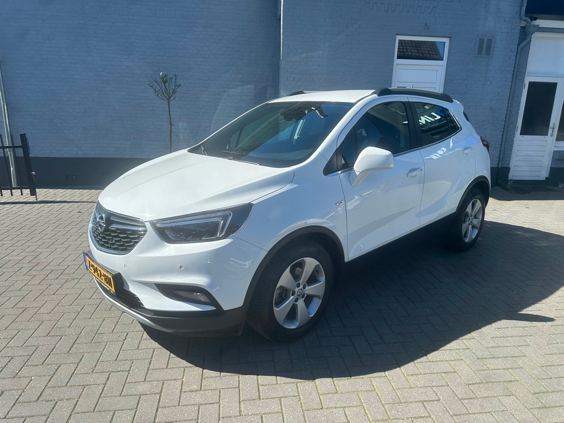 Opel Mokka X 1.4 Turbo | STUURVERWARMING | LEER | CAMERA |, Voorwielaandrijving, Dealer onderhouden, Gebruikt, Leder en Stof