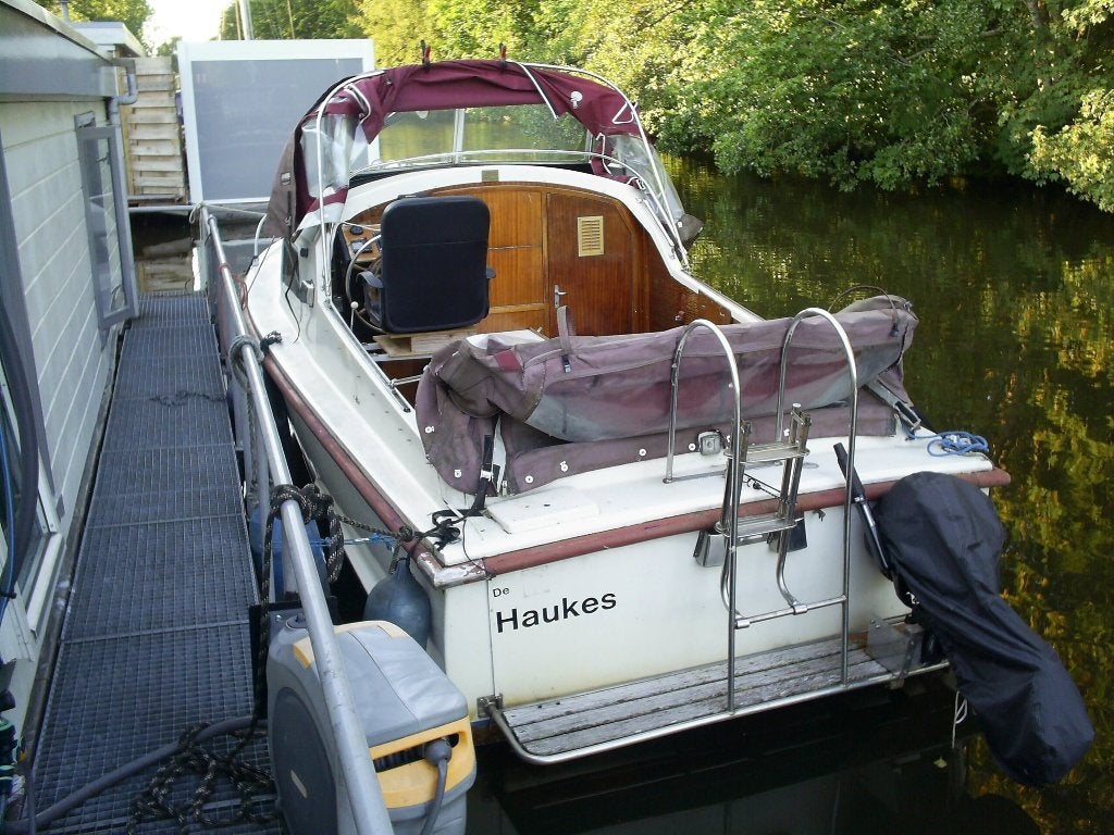 kajuitboot, Watersport en Boten, Motorboten en Motorjachten, Ophalen, Gebruikt, Zwemplateau/-trap, Waterland