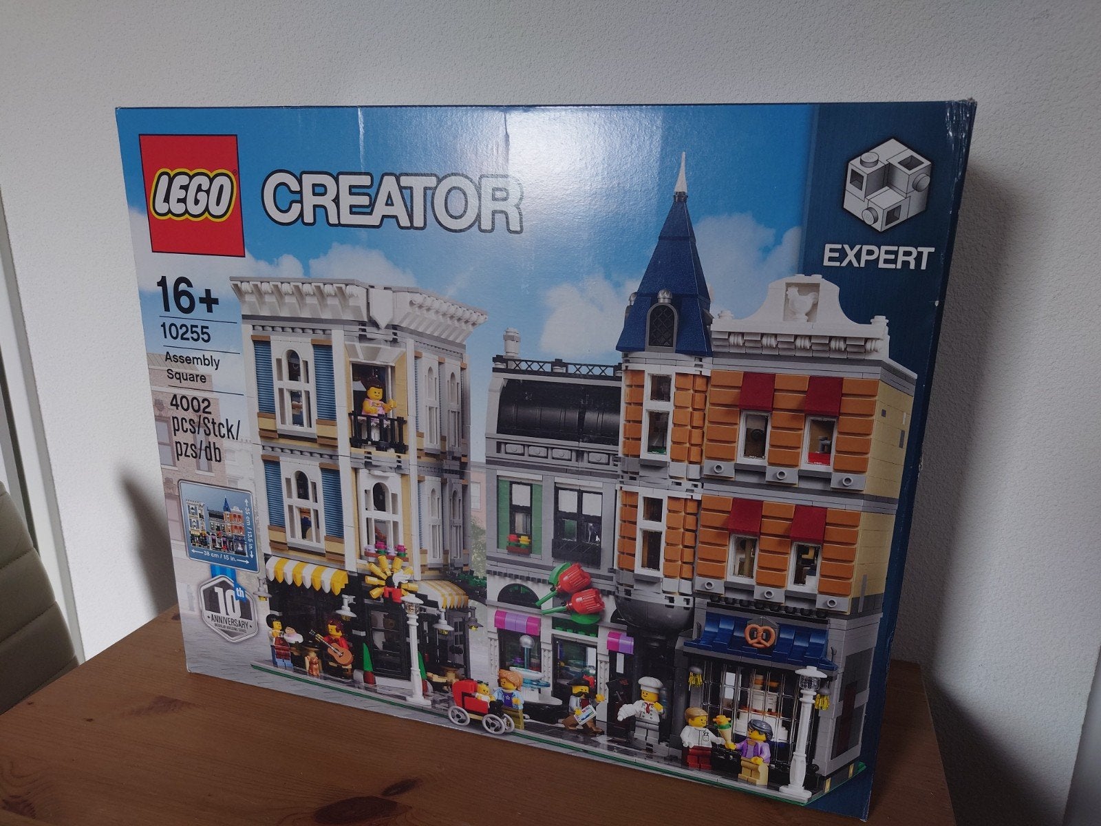 Lego Creator Expert 10255 Assembly Square, Kinderen en Baby's, Speelgoed | Duplo en Lego, Ophalen of Verzenden