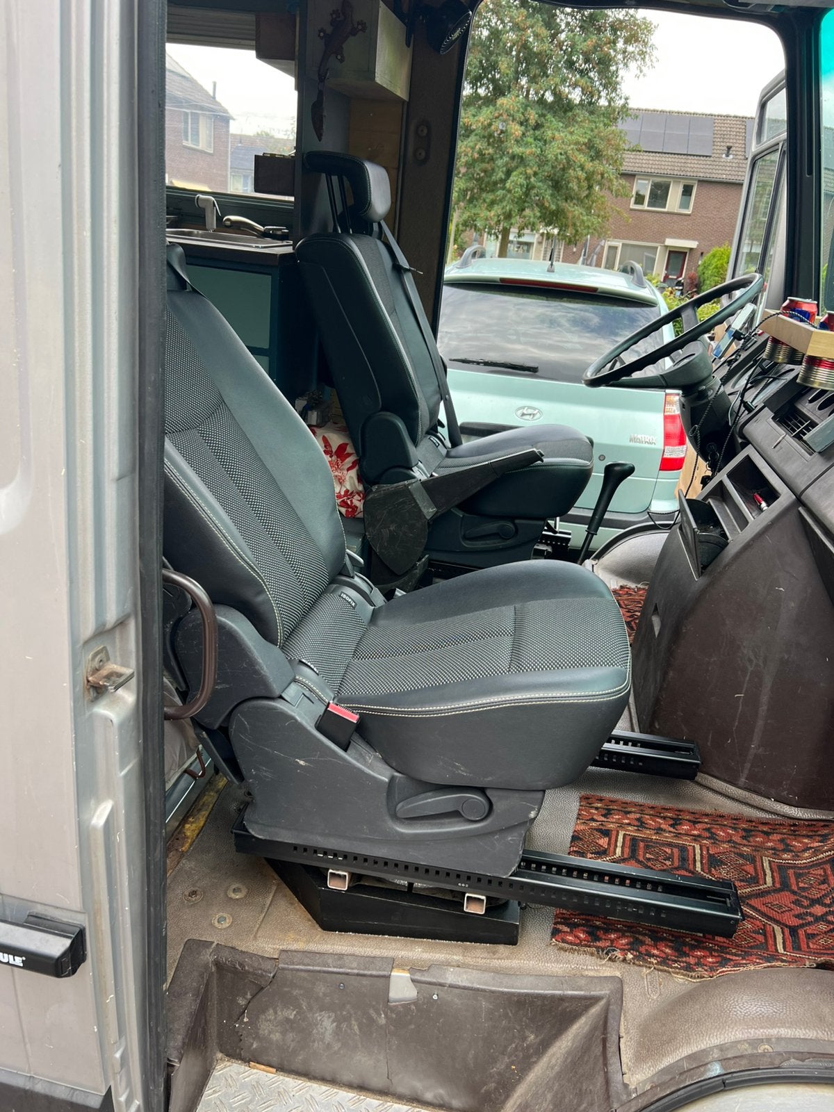 5 half leren stoel oldtimer mb310-410-508-509-608-609 camper, Ophalen, Zo goed als nieuw