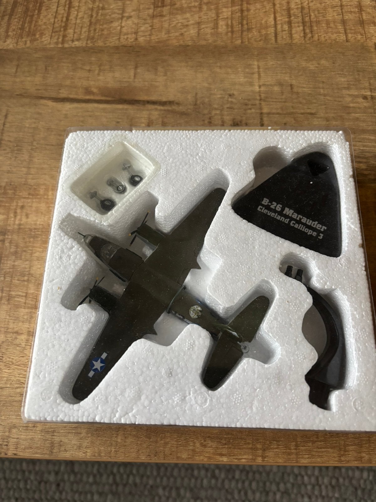 B-26 Marauder 1/144, Overige merken, 1:72 tot 1:144, Ophalen of Verzenden, Zo goed als nieuw