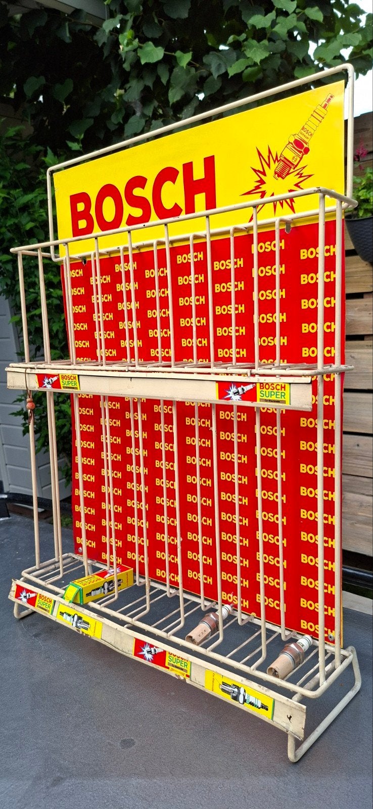 Bosch Bougie rek 64 cm x 46 cm, Verzamelen, Merken en Reclamevoorwerpen, Gebruikt, Reclamebord, Ophalen