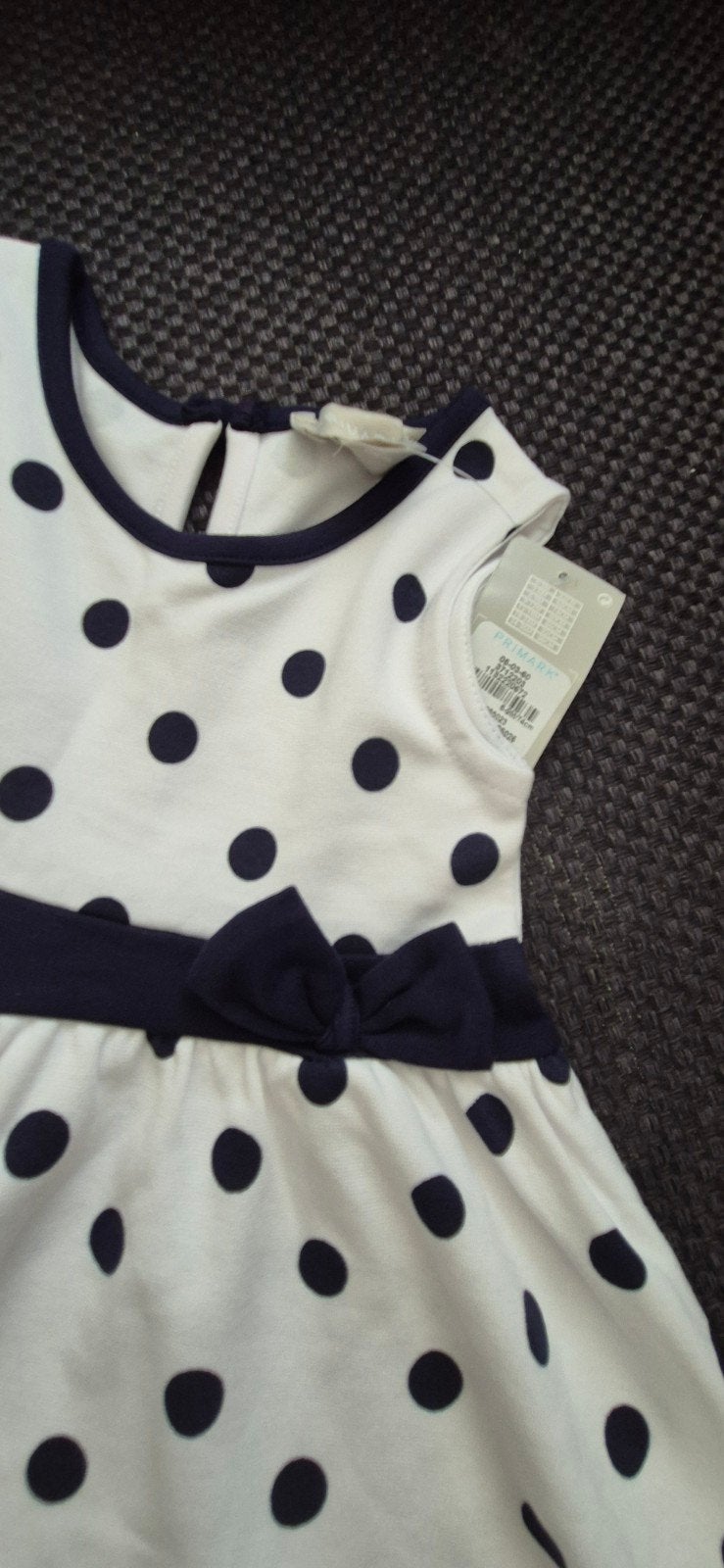 Schattig jurkje met stippen voor baby/peuter, Ophalen of Verzenden, Nieuw, Primark, Meisje