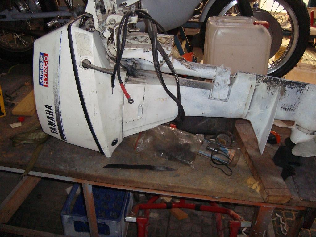 gezocht defecte yamaha 9,9 buitenboordmotor, Watersport en Boten, Ophalen of Verzenden, Motor en Techniek