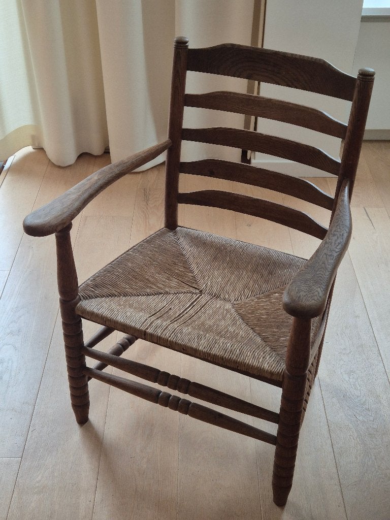 Oud Hollandse knopstoel, Ophalen