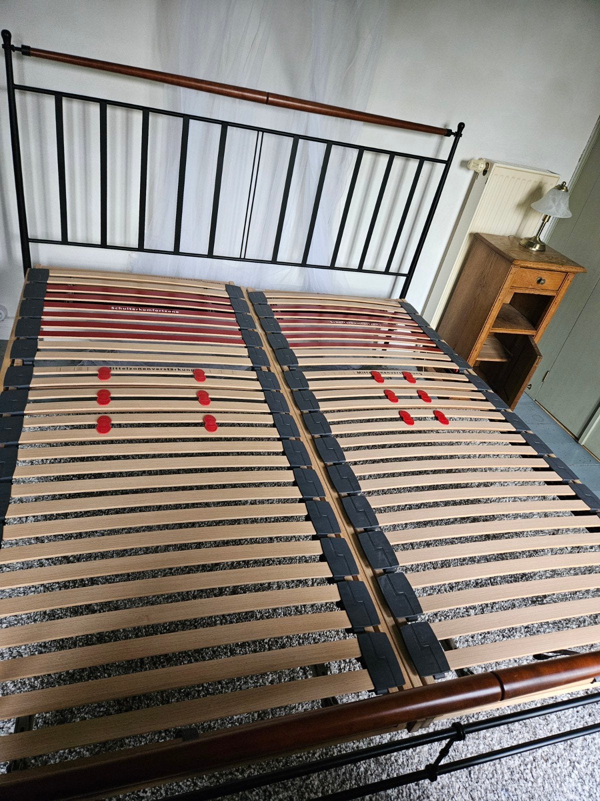 Bed 180 cm x 200 cm, Ophalen, Tweepersoons, Zo goed als nieuw, 180 cm