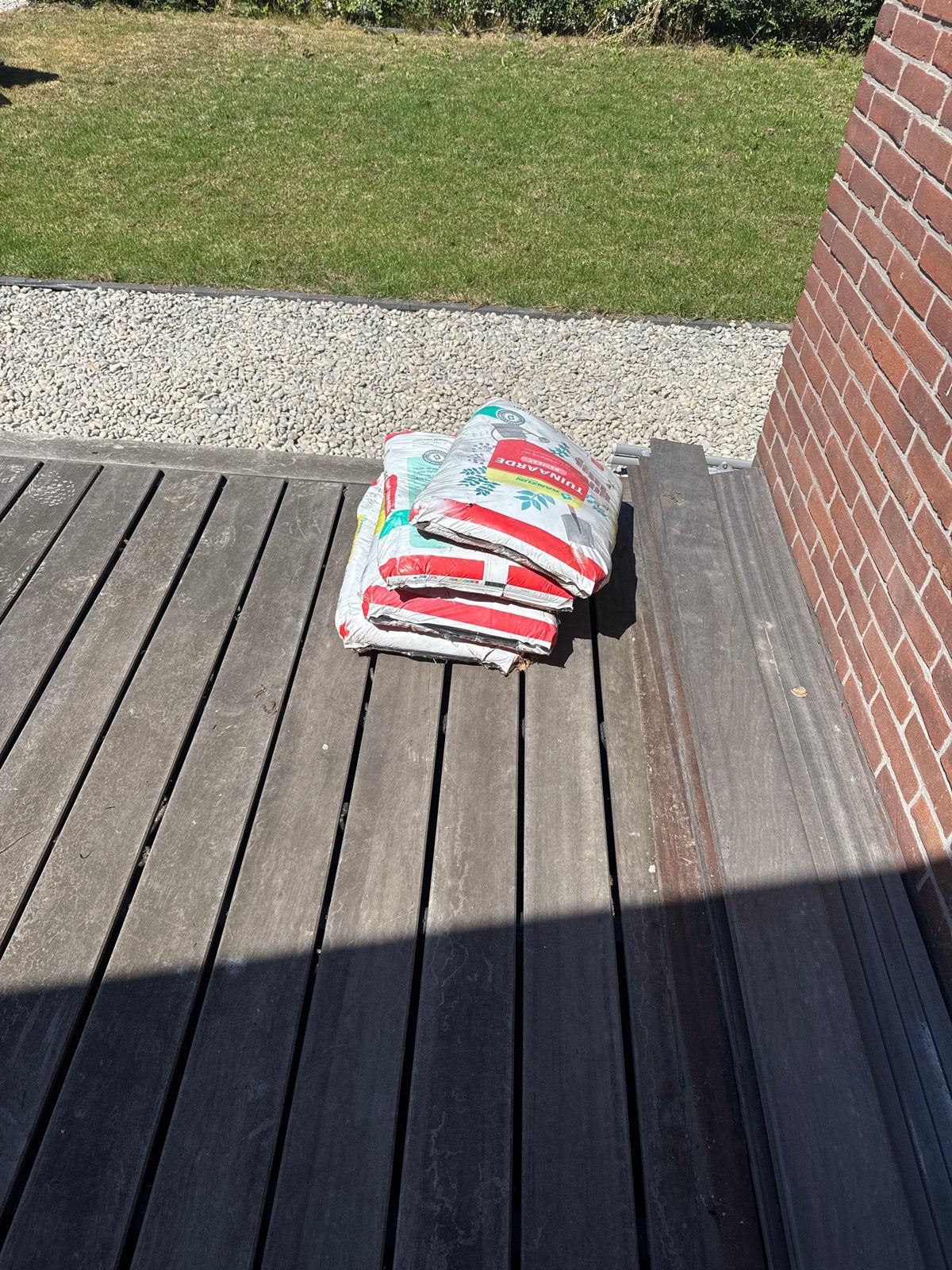 Grote zakken tuinaarde - zelf ophalen in Aalsmeer, Ophalen, Tuinaarde