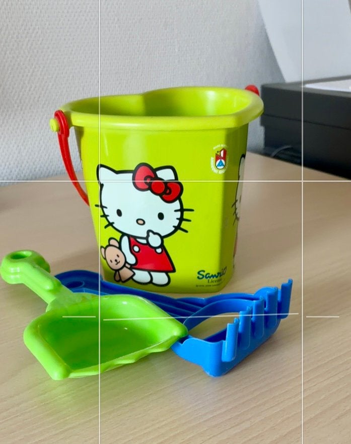 Gratis Ophalen , Hello Kitty Emmertje  met schepje en Harkje, Kinderen en Baby's, Kinderspulletjes, Ophalen of Verzenden