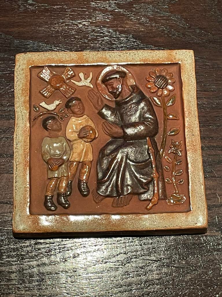 Vintage Terracotta Tegel: Sint Franciscus met Kinderen, Ophalen of Verzenden