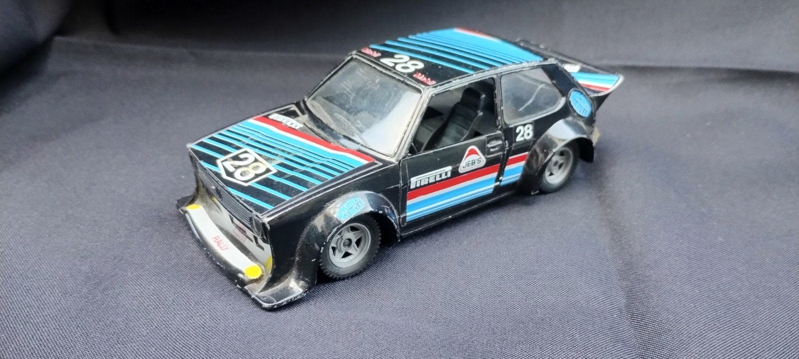 Vintage Volkswagen Golf Rally Speelgoedauto - Burago, Verzenden, Gebruikt, Auto