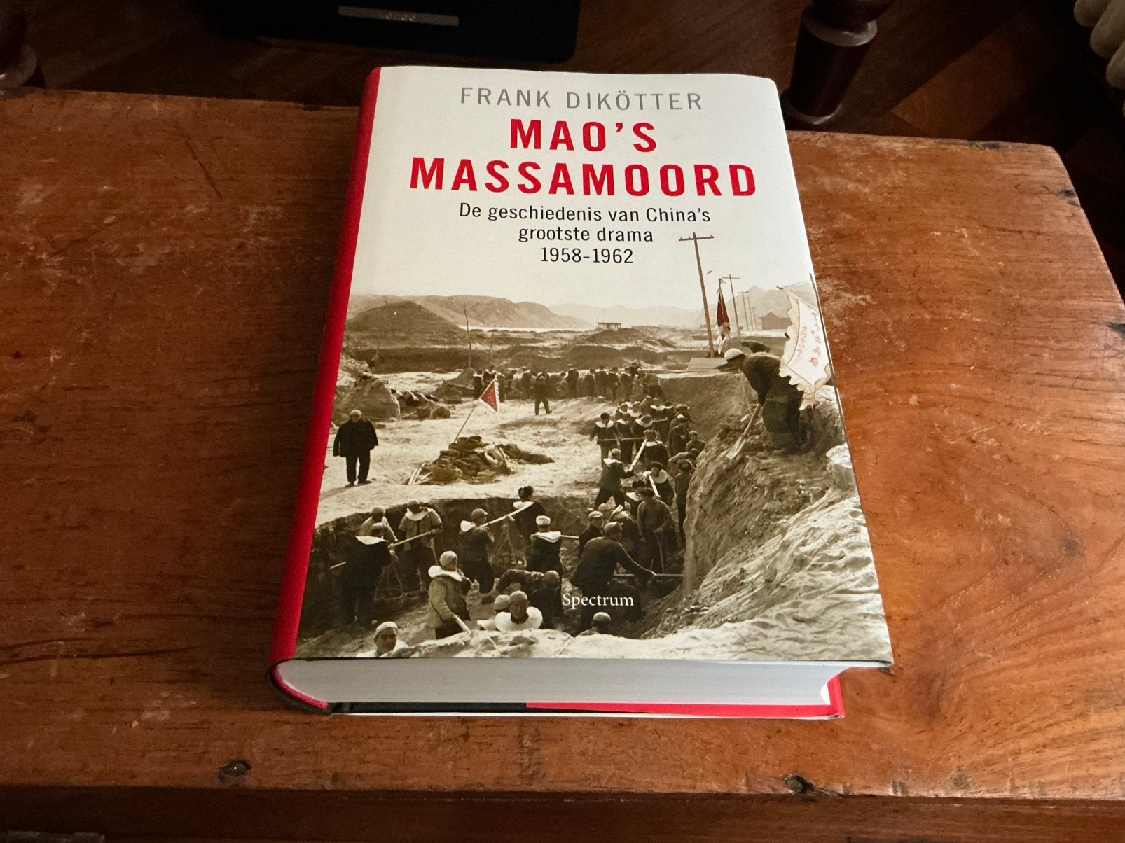 Frank Dikötter - Mao's massamoord (nieuw), Boeken, Ophalen of Verzenden