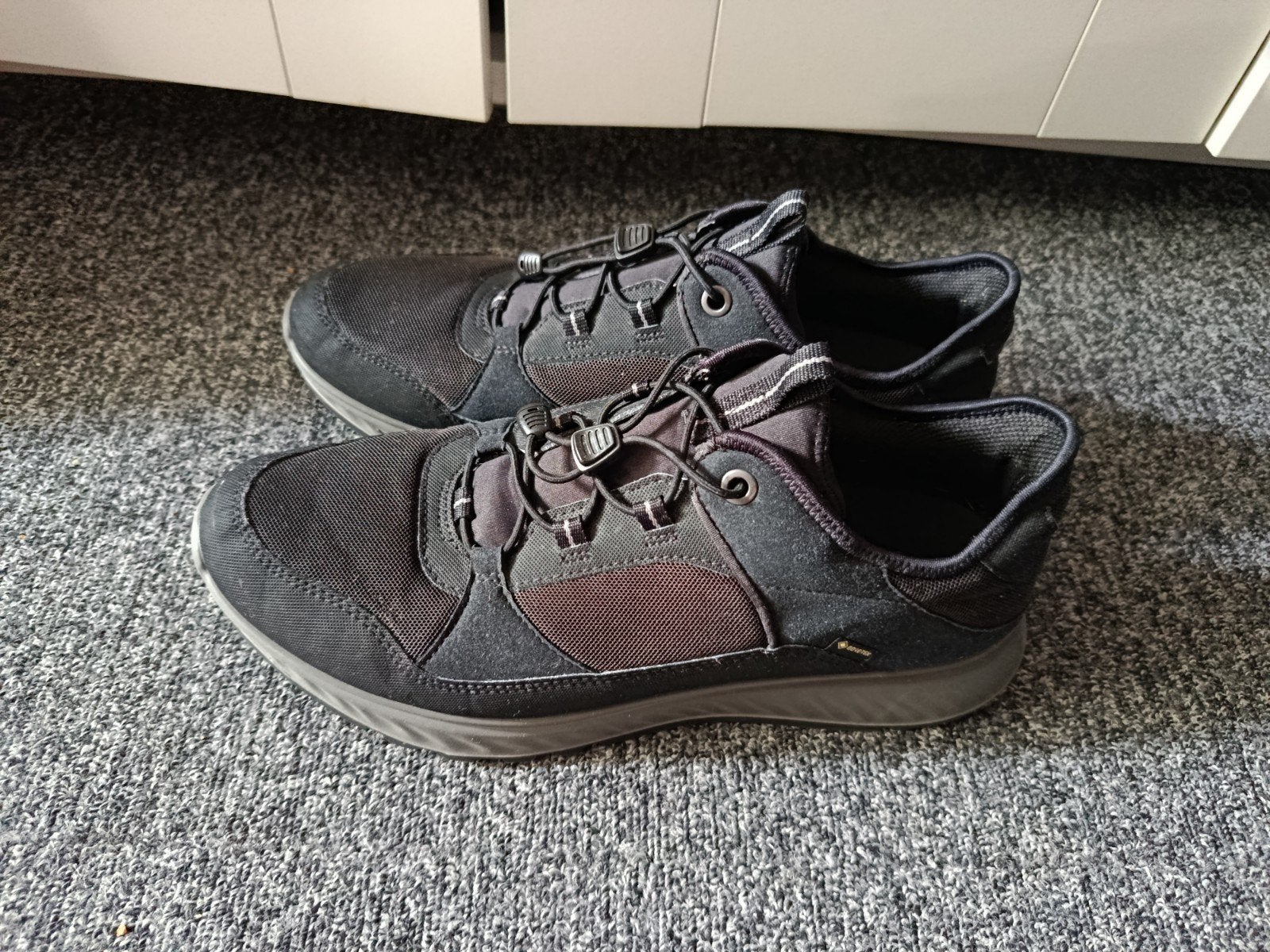 ECCO Schoenen Maat 44 - Goede Staat, Zwart, ECCO, Ophalen of Verzenden, Sneakers of Gympen