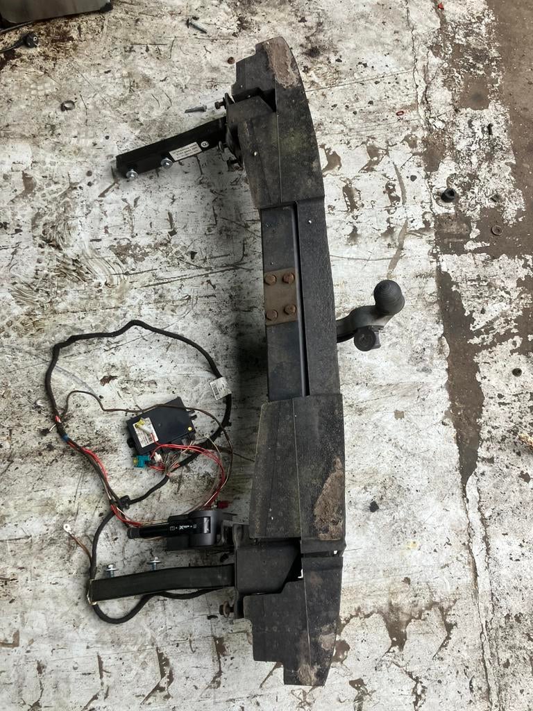 Trekhaak inklapbaar, Mercedes E klasse W211, Auto-onderdelen, Trekhaken, Ophalen of Verzenden, Gebruikt