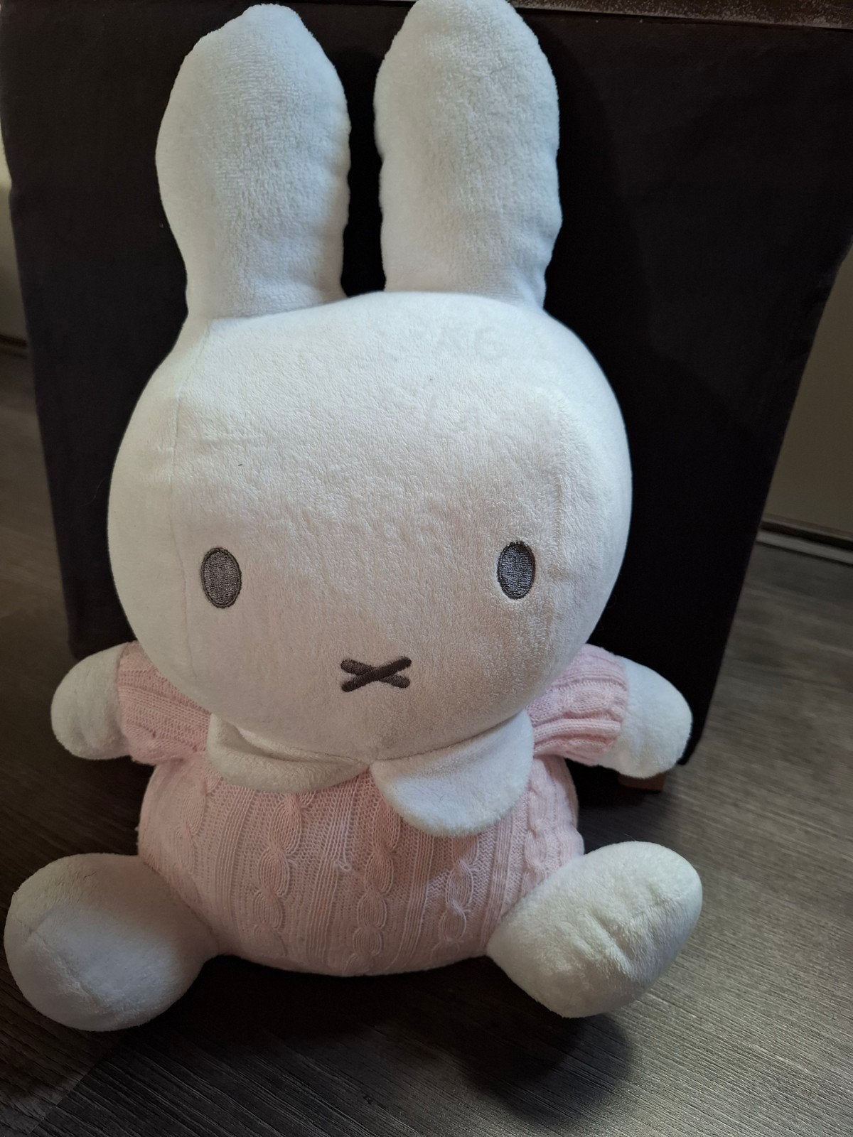 Nijntje knuffel met roze gebreide trui, Overige merken, Konijn, Nijntje, Ophalen of Verzenden