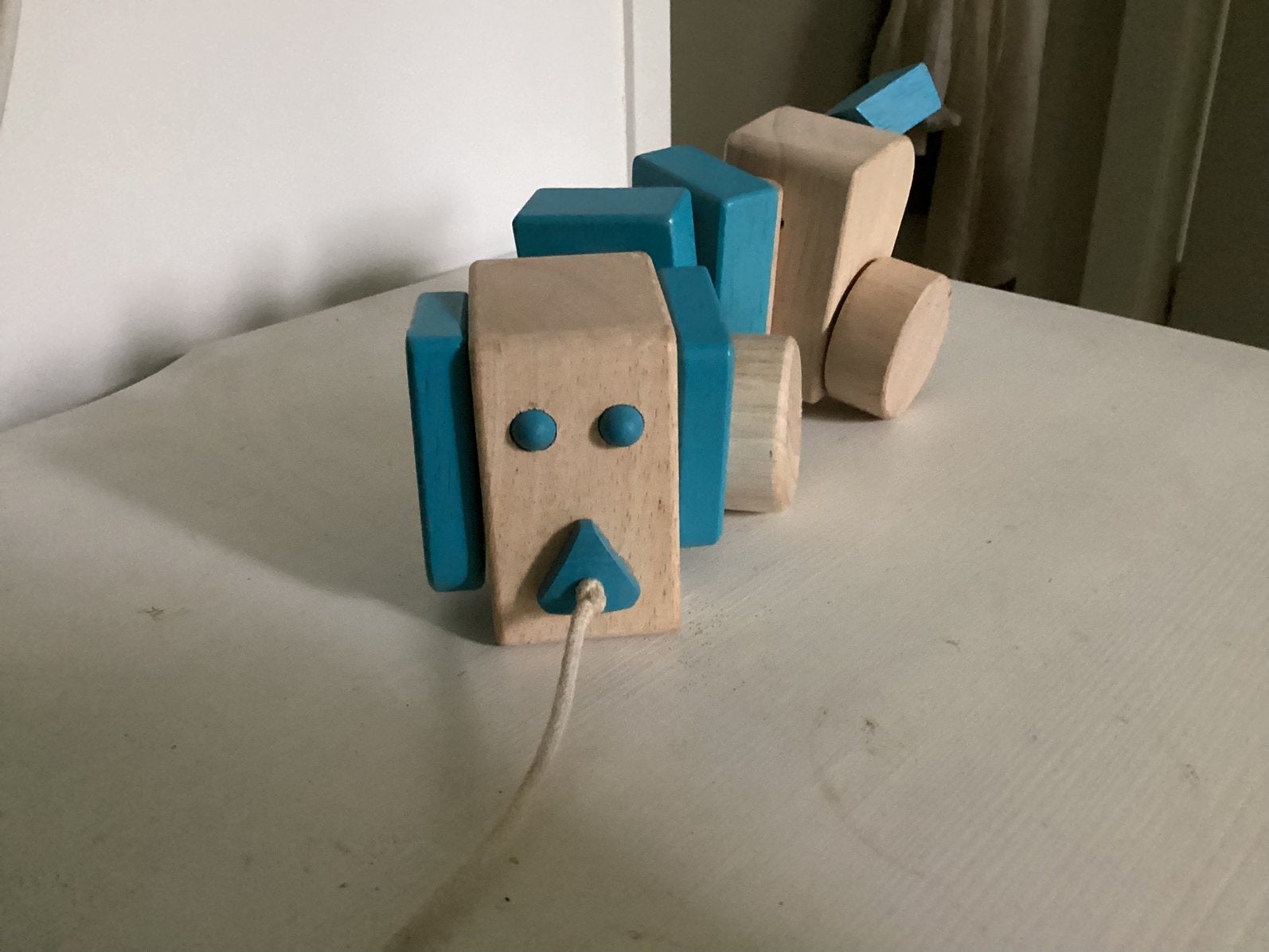 Houten trekhondje, Ophalen of Verzenden, Zo goed als nieuw