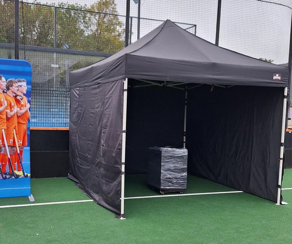 FEESTTENT 3X3MTR TE HUUR INCL ZIJWANDEN EN OP/AFBOUW € 40,=, Ophalen of Verzenden