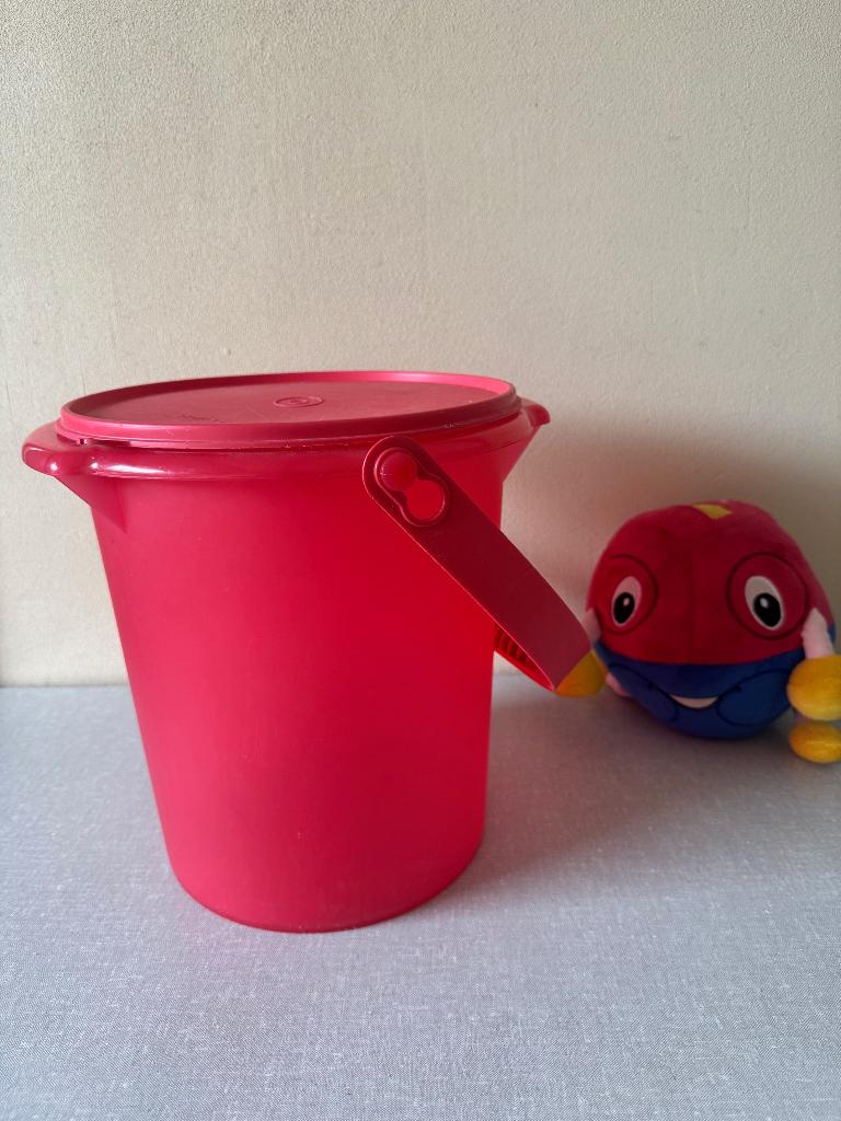 Z.G.A.N wasemmer + HENGSEL wonderemmer emmer TUPPERWARE ROOD, Huis en Inrichting, Ophalen of Verzenden, Zo goed als nieuw, Rood