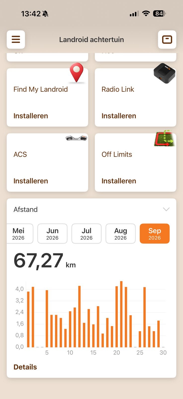 Foto 13 van Worx wr143e 1000m2 robotmaaier met basis en garage enz