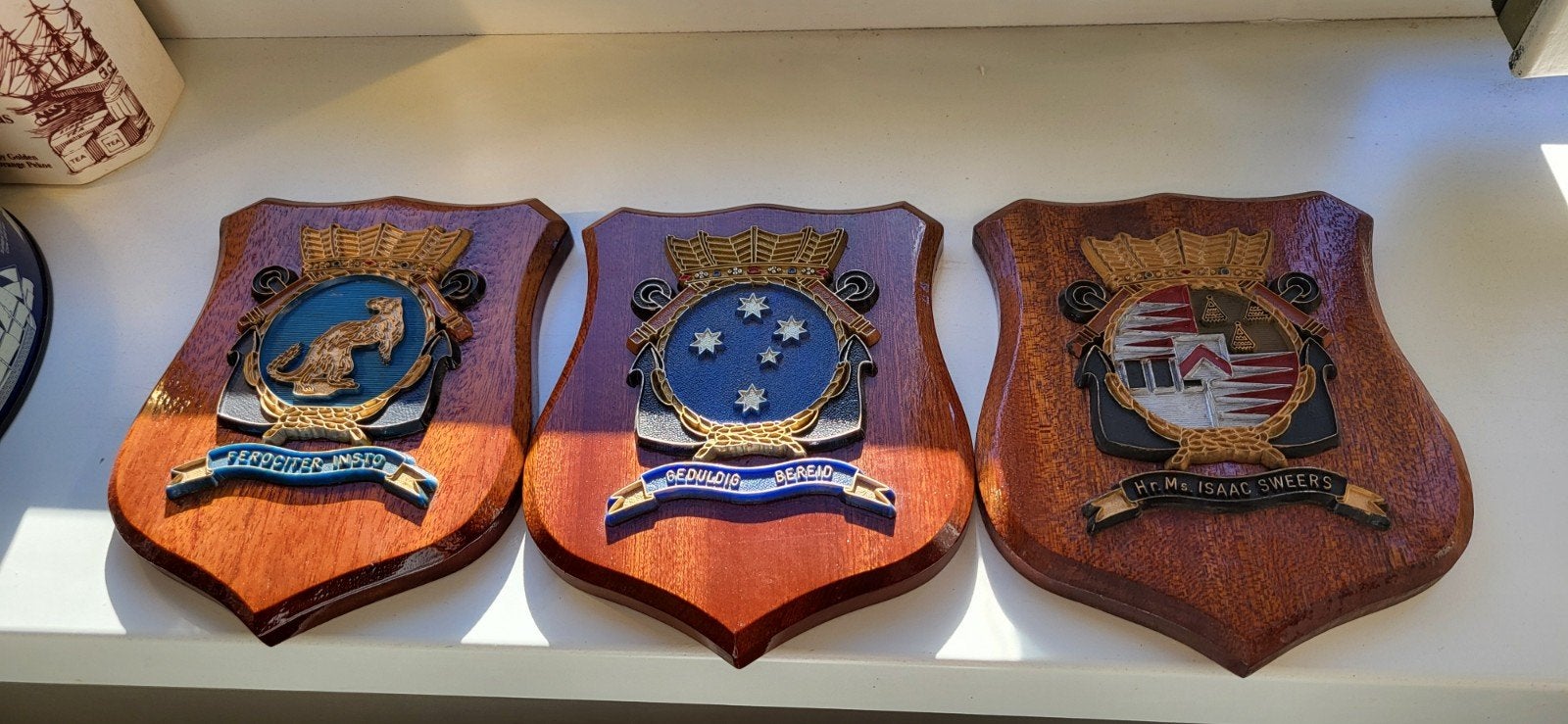 3 stuks: Houten wapenschilden Nederland, Ophalen of Verzenden, Zo goed als nieuw, Overige typen