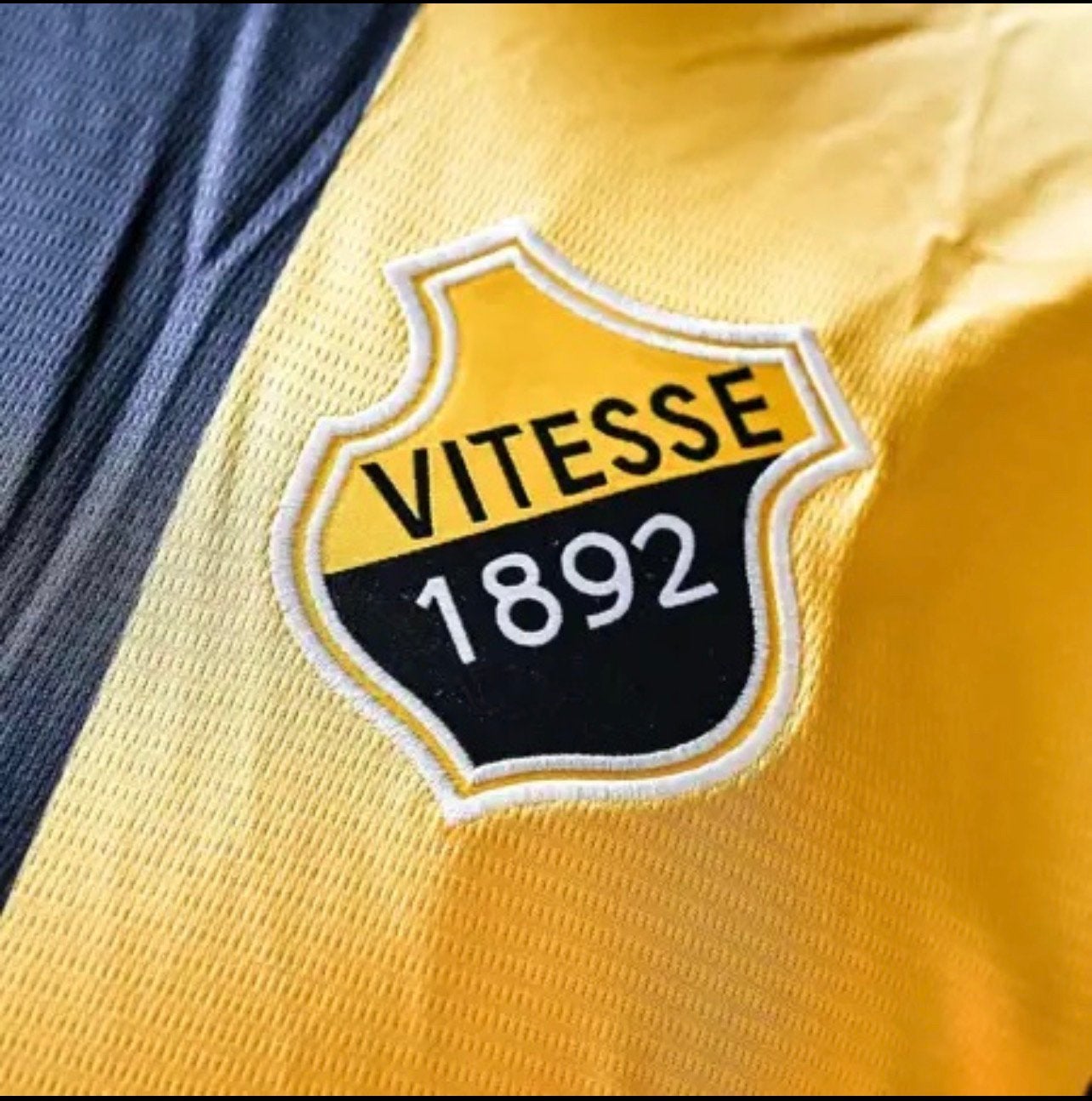 Gezocht matchworns vitesse voor mijn verzameling, Ophalen of Verzenden, Zo goed als nieuw, Vitesse, Shirt