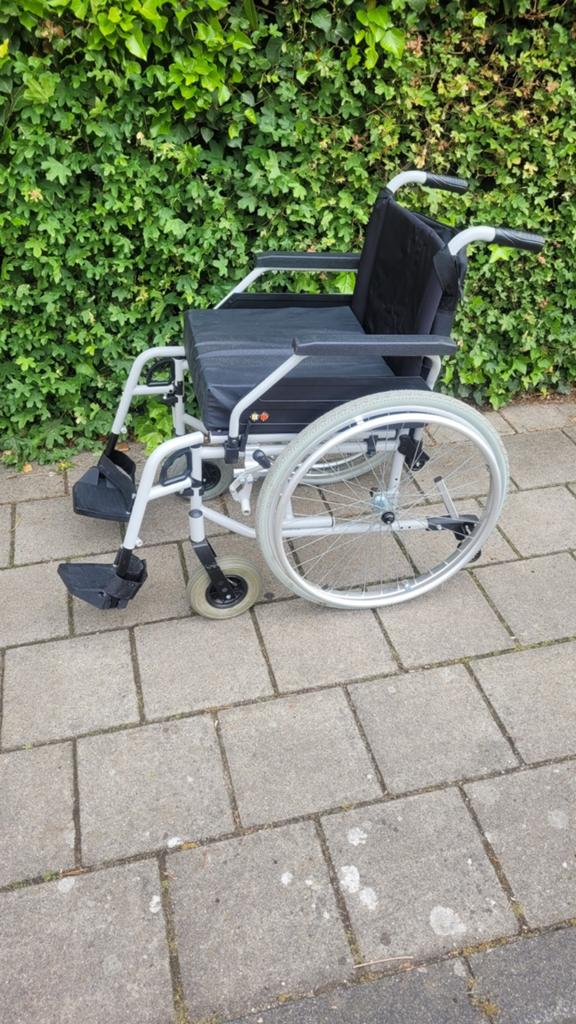 rolstoel, Ophalen, Inklapbaar, Zo goed als nieuw, Handbewogen rolstoel
