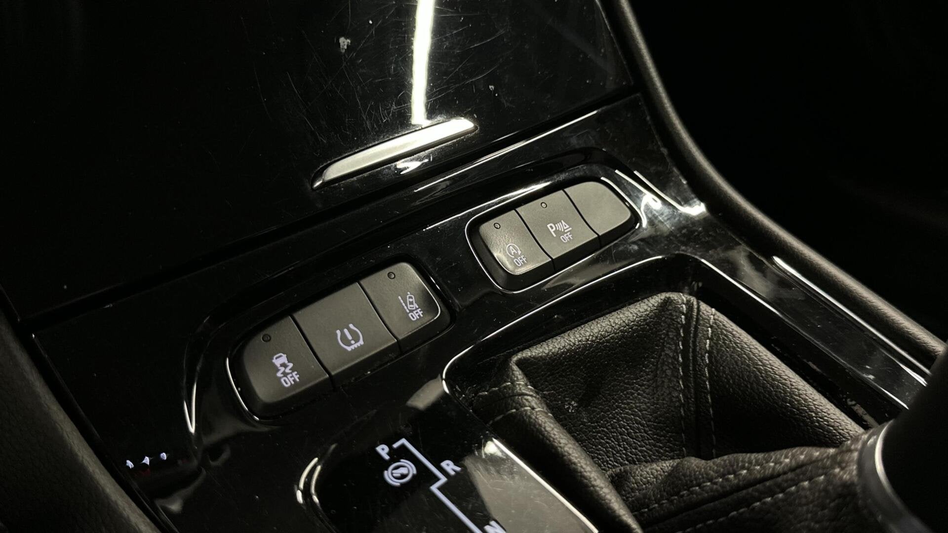 Foto 46 van Opel Grandland X 1.2 Turbo Innovation AUTOMAAT STOELVER CRUI