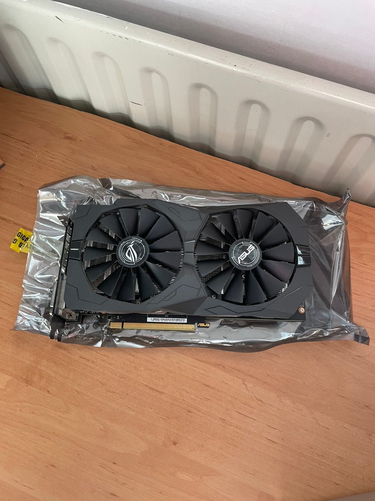 ASUS ROG Strix GTX 1050Ti OC, Ophalen of Verzenden, Zo goed als nieuw, GDDR5, PCI-Express 3