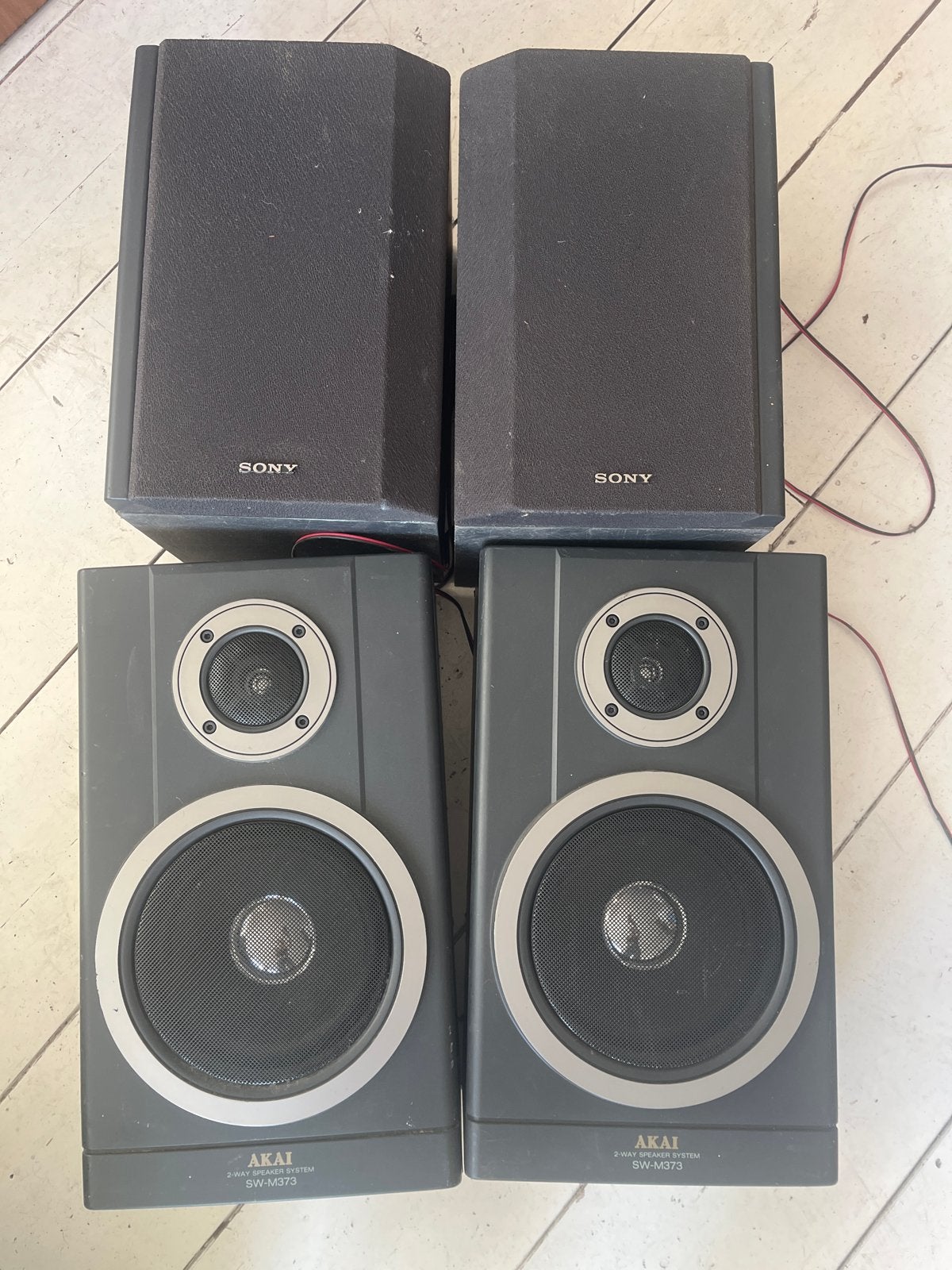 AKAI SW-M373 en Sony speakerset - Gebruikt, Overige merken, Gebruikt, Speakerset, Ophalen of Verzenden