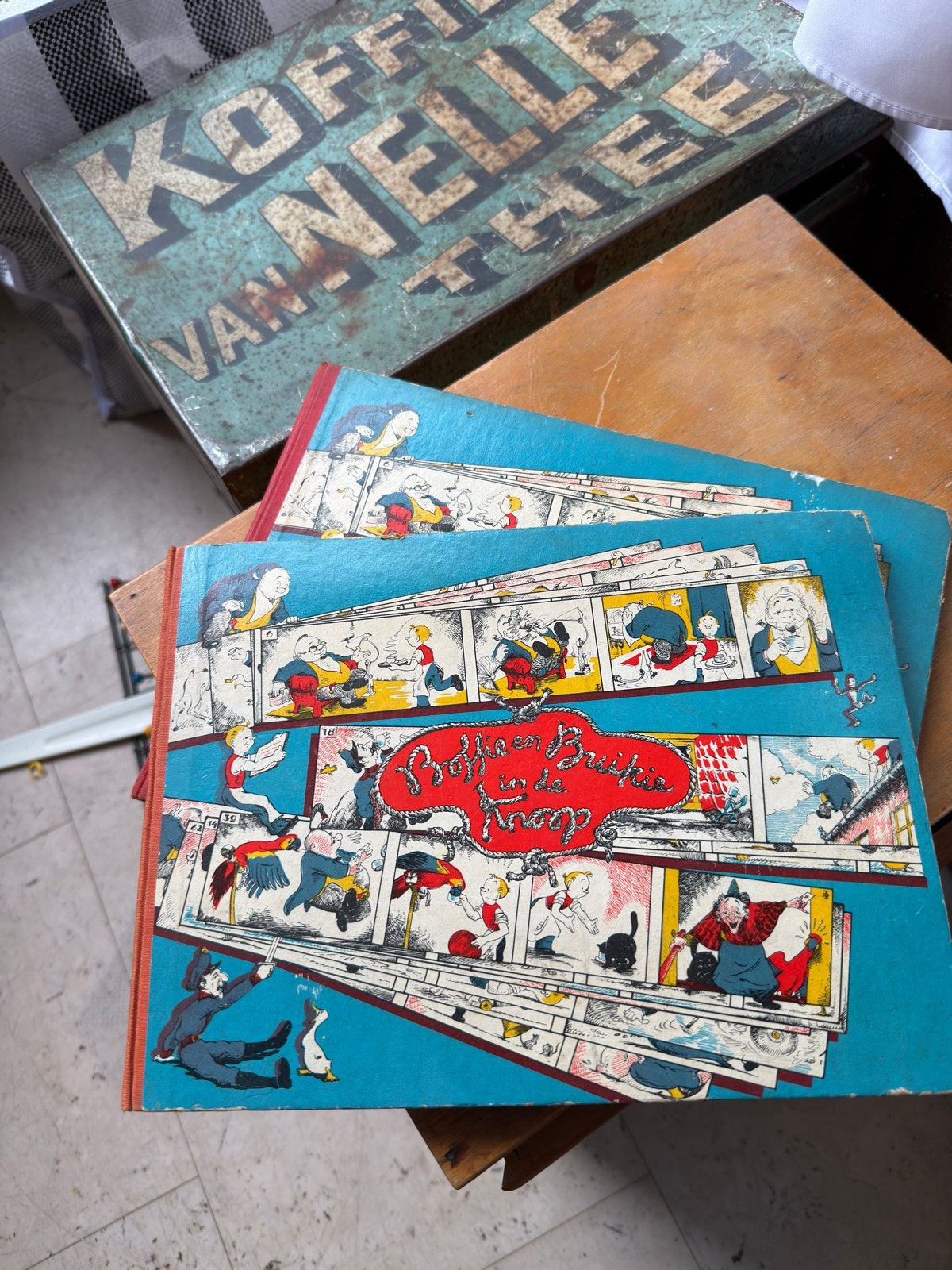 Boffie en Buikie in de knoop | 2 verzamelalbums | 1 compleet, Boeken, Meerdere comics, Ophalen of Verzenden, Zo goed als nieuw