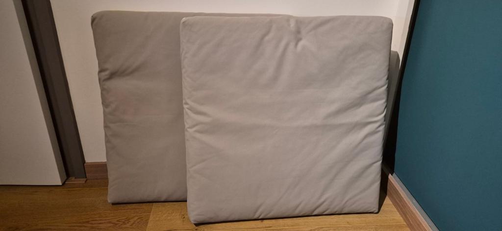 IKEA KUDDARNA zitkussens 62x62 cm (2 stuks) met tas, Ophalen, Zo goed als nieuw, Grijs, Vierkant